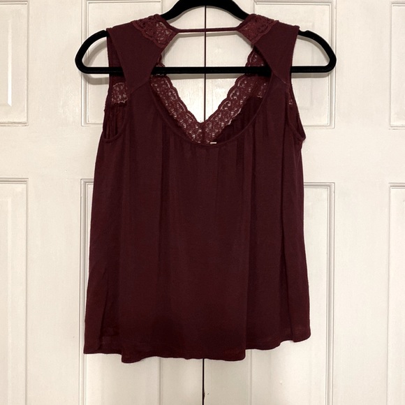 Maurice’s Lace tank top - Size Medium - Picture 3 of 3